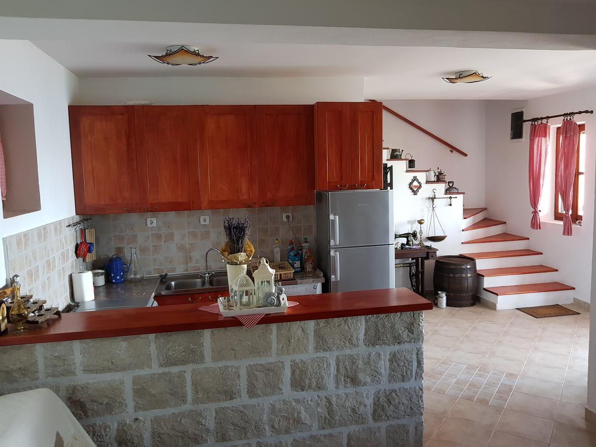 Casa Di Lukovic II Βίλα Τίβατ Εξωτερικό φωτογραφία
