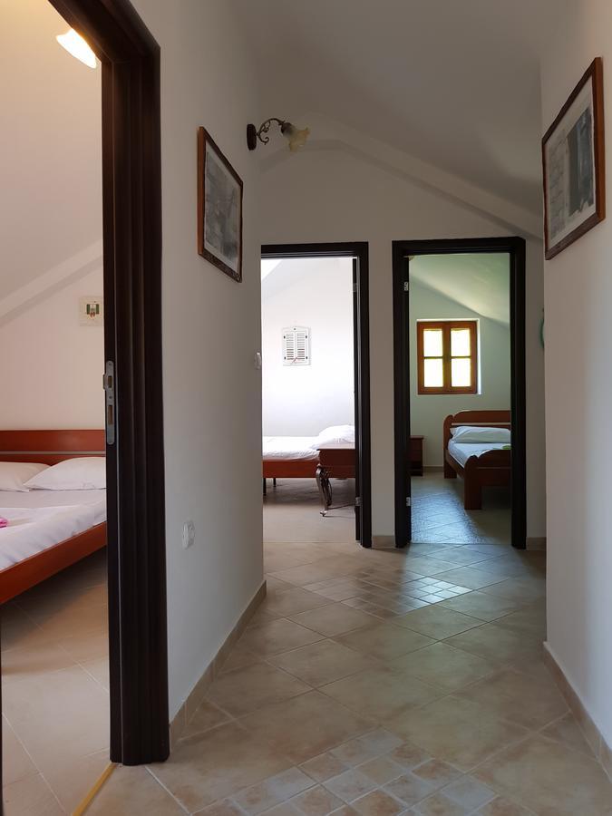 Casa Di Lukovic II Βίλα Τίβατ Εξωτερικό φωτογραφία
