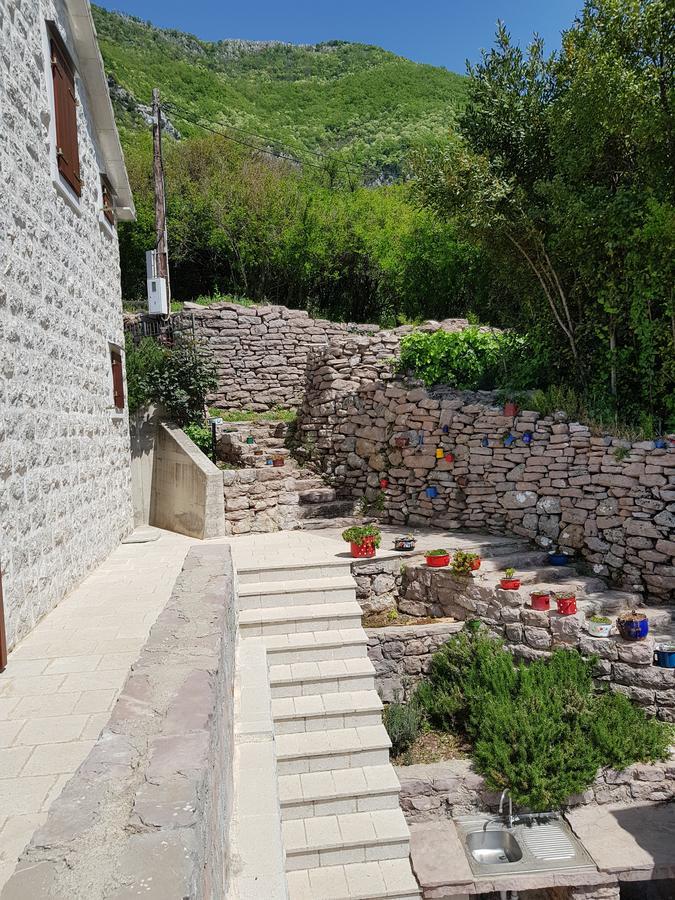 Casa Di Lukovic II Βίλα Τίβατ Εξωτερικό φωτογραφία